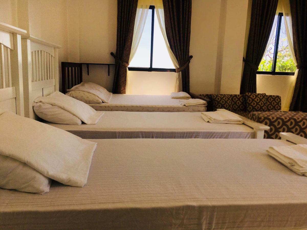 Melronz Inn Ослоб Экстерьер фото